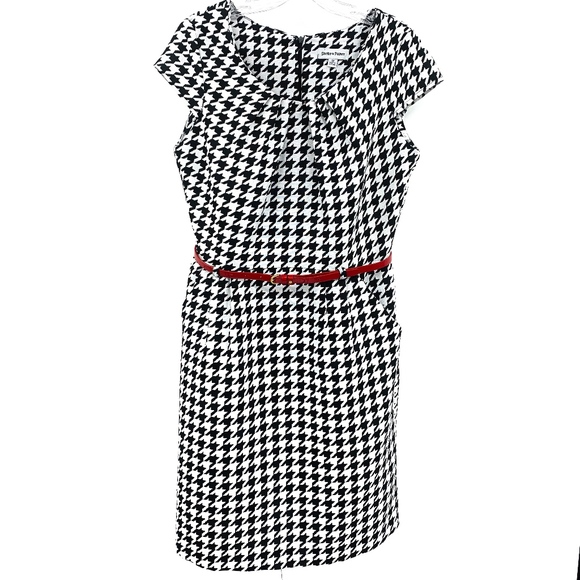 Shelby & Palmer Dresses & Skirts - Shelby & Palmer Belted Dress